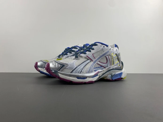 GoAnywhere BLCG RUNNER SNEAKER 772774 W3RNY 2406