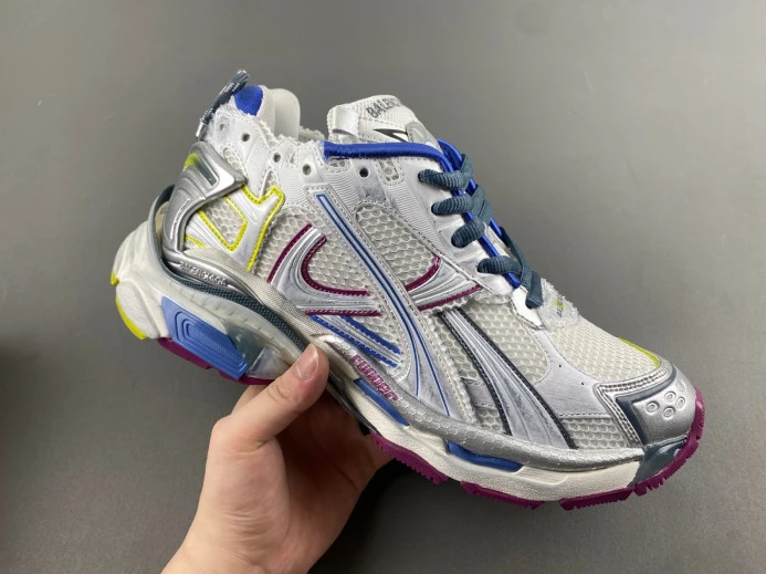 GoAnywhere BLCG RUNNER SNEAKER 772774 W3RNY 2406