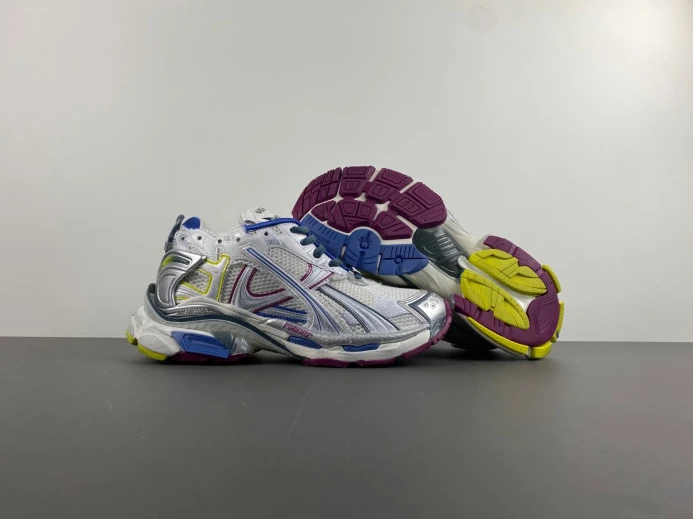 GoAnywhere BLCG RUNNER SNEAKER 772774 W3RNY 2406