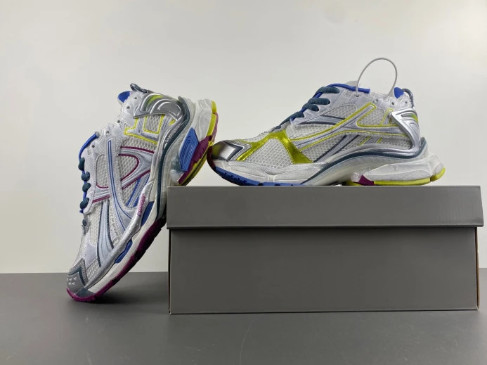 GoAnywhere BLCG RUNNER SNEAKER 772774 W3RNY 2406