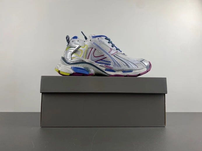 GoAnywhere BLCG RUNNER SNEAKER 772774 W3RNY 2406