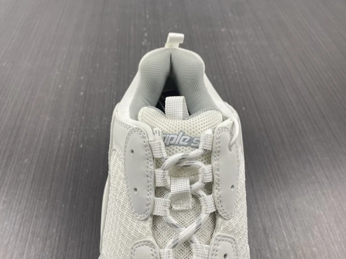 GoAnywhere BLCG TRIPLE S SNEAKER 536737 W2F54 2488