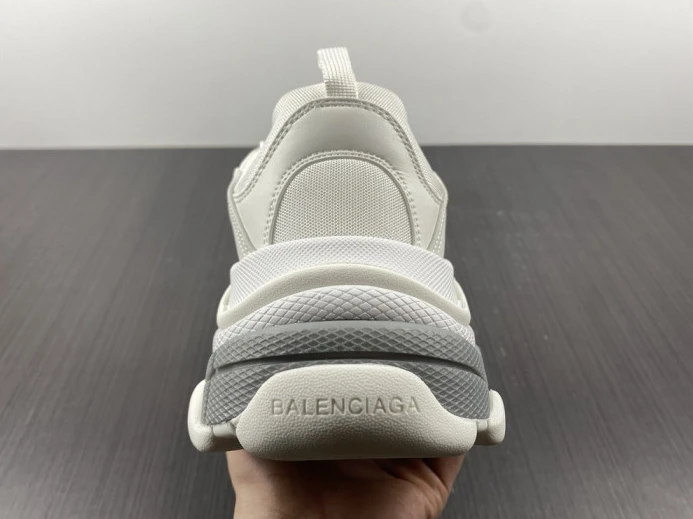 GoAnywhere BLCG TRIPLE S SNEAKER 536737 W2F54 2488