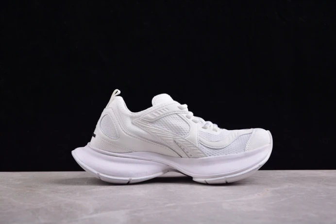 GoAnywhere Ba*len*cia*ga circuit sneaker wflgy 2238