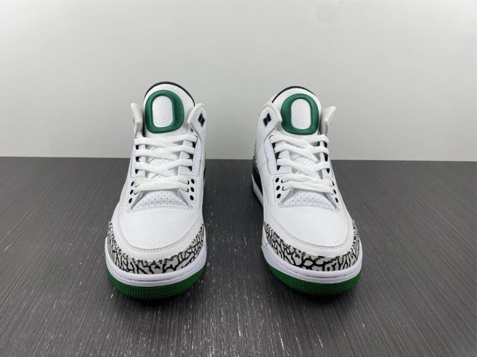 GoAnywhere Jordan 3 Retro Oregon Ducks Pit Crew White 939