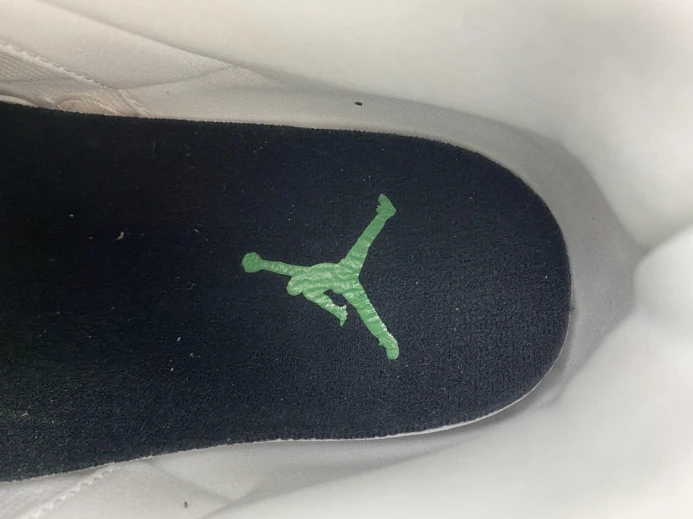 GoAnywhere Jordan 3 Retro Oregon Ducks Pit Crew White 939
