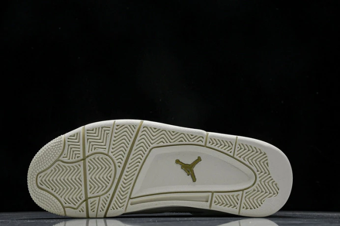 GoAnywhere Jordan 4 Retro Metallic Gold AQ9129- 541