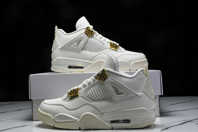 GoAnywhere Jordan 4 Retro Metallic Gold AQ9129- 541