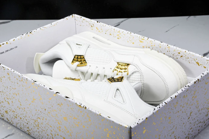 GoAnywhere Jordan 4 Retro Metallic Gold AQ9129- 541
