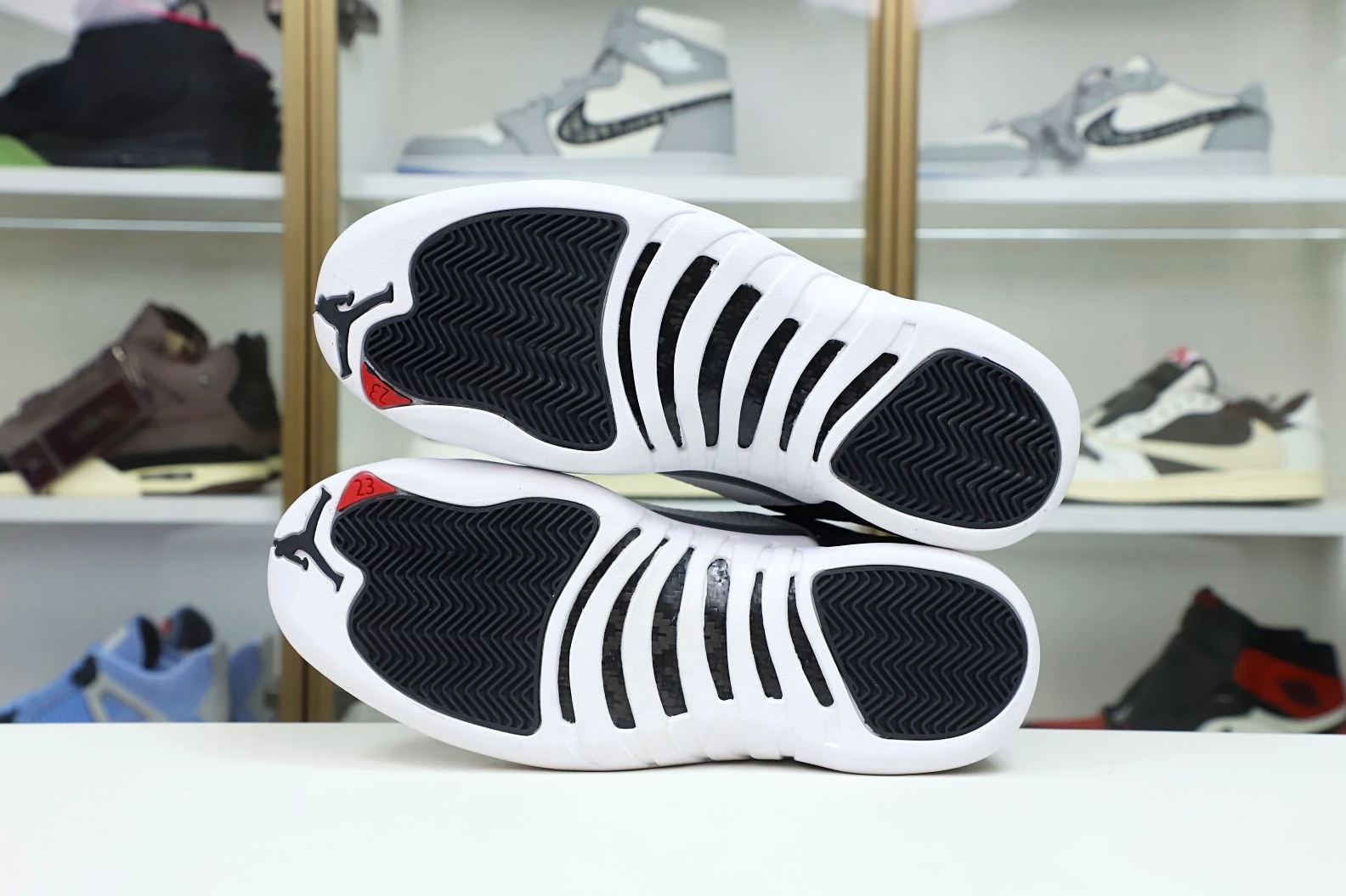 GoAnywhere Kimikick AIR JORDAN 12 RETRO PLAYOFFS 2018