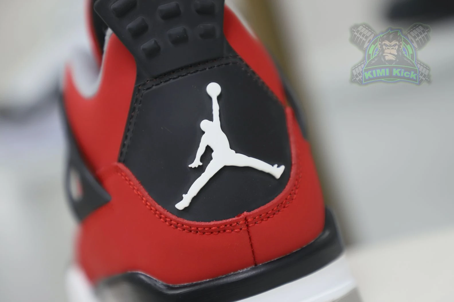 GoAnywhere Kimikick Jordan Air Jordan4 RetroToro Bravo 1889