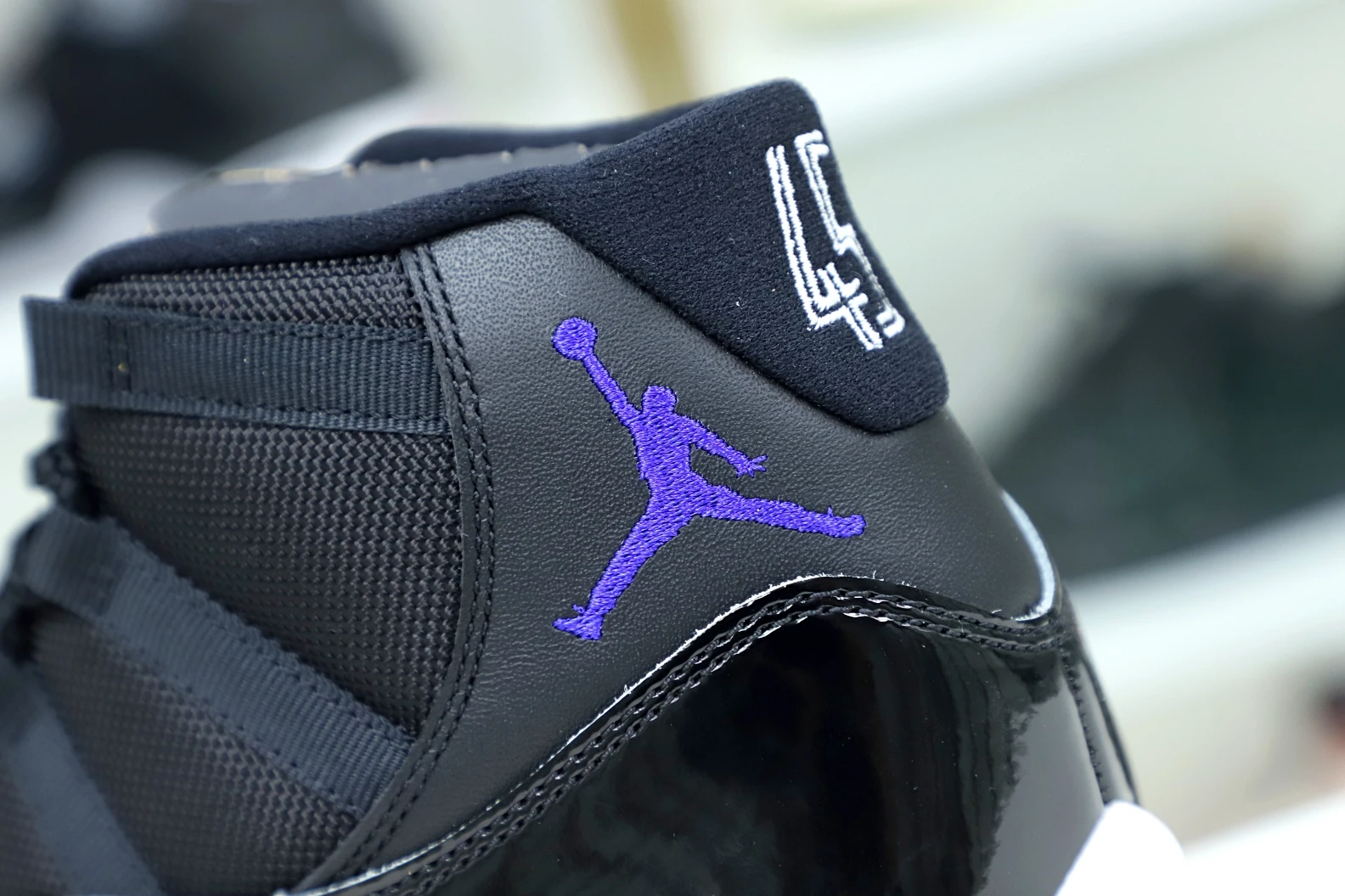 GoAnywhere Kimikick NIKE AIR JORDAN 3529