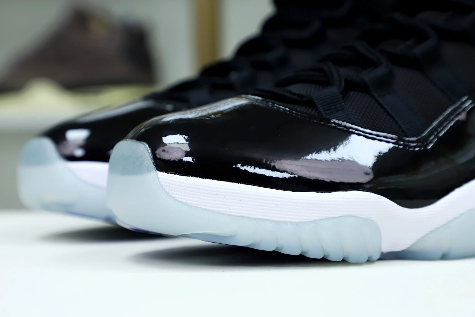 GoAnywhere Kimikick NIKE AIR JORDAN 3529