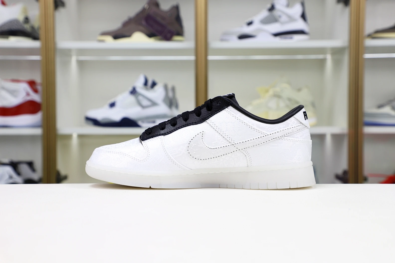 GoAnywhere Kimikick Nike Dunk Low x Fragment Design x CLOT 3460