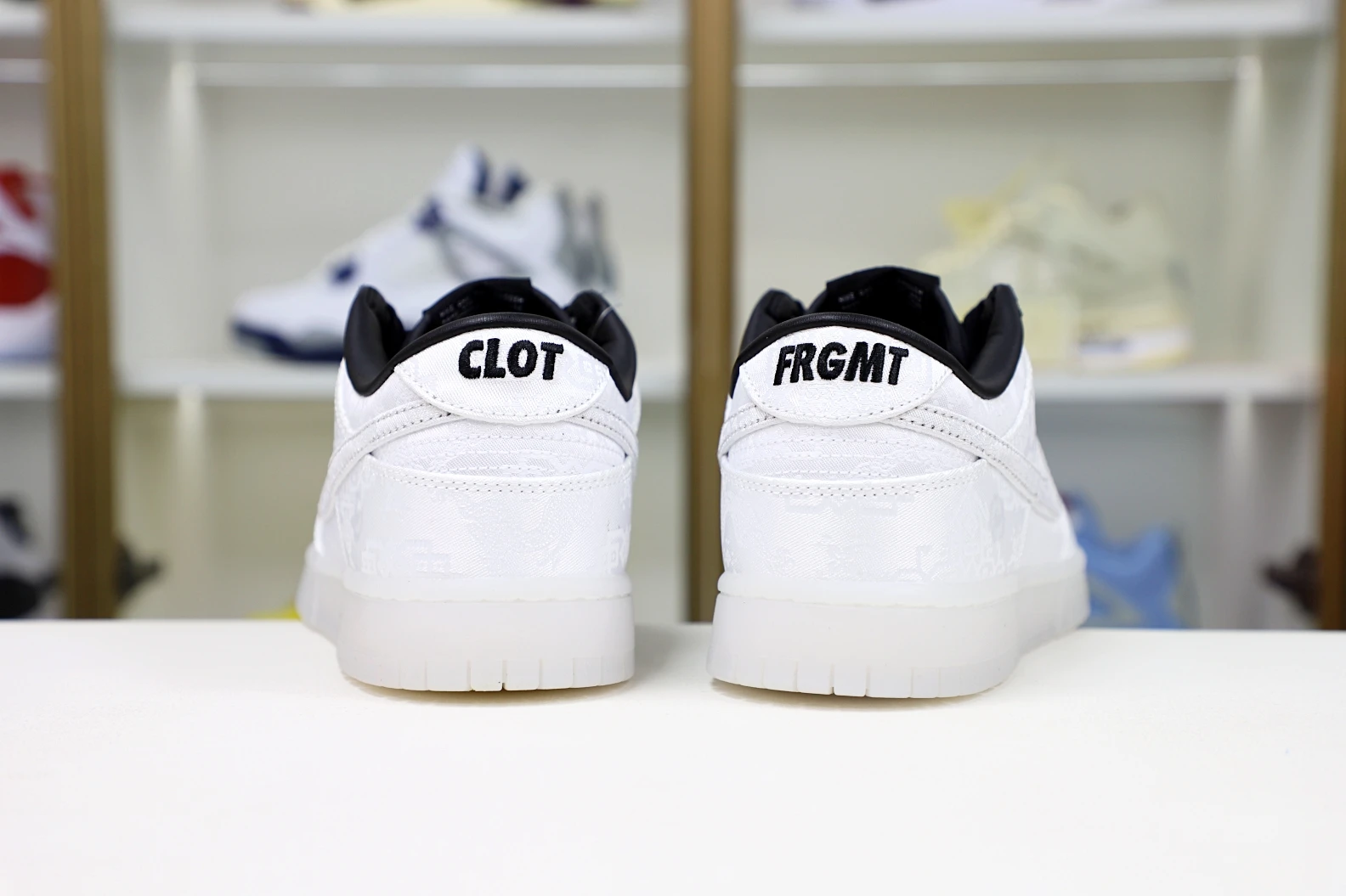 GoAnywhere Kimikick Nike Dunk Low x Fragment Design x CLOT 3460