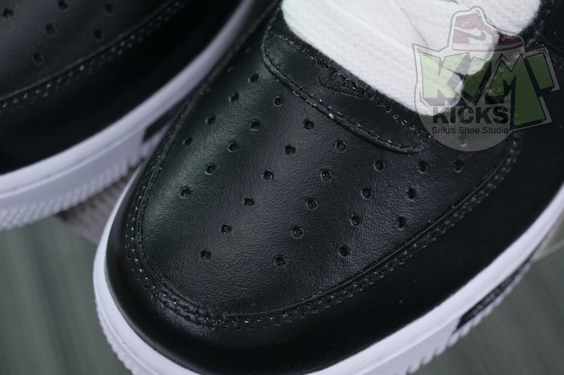 GoAnywhere Kimikick Peaceminusone x Nike Air Force 1 “Para- Noise 3.0” 3388