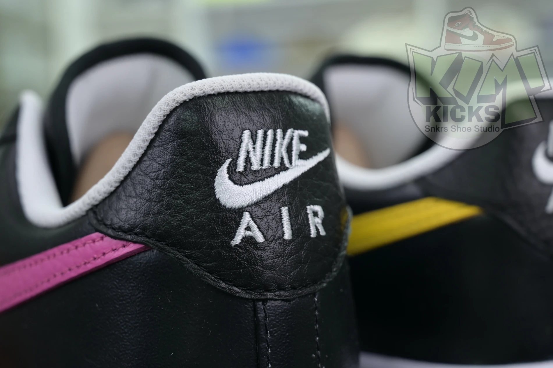 GoAnywhere Kimikick Peaceminusone x Nike Air Force 1 “Para- Noise 3.0” 3388