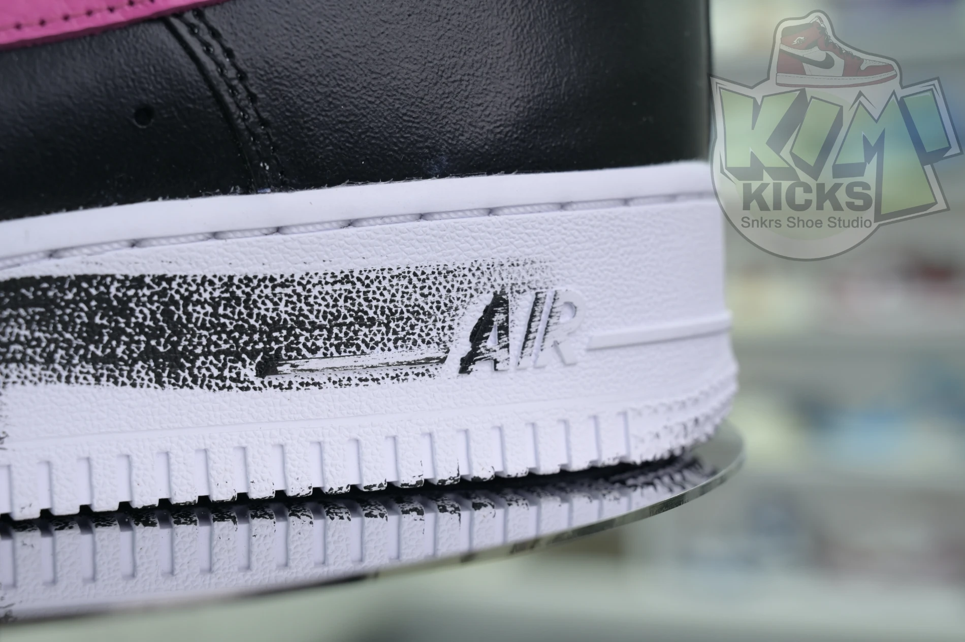 GoAnywhere Kimikick Peaceminusone x Nike Air Force 1 “Para- Noise 3.0” 3388
