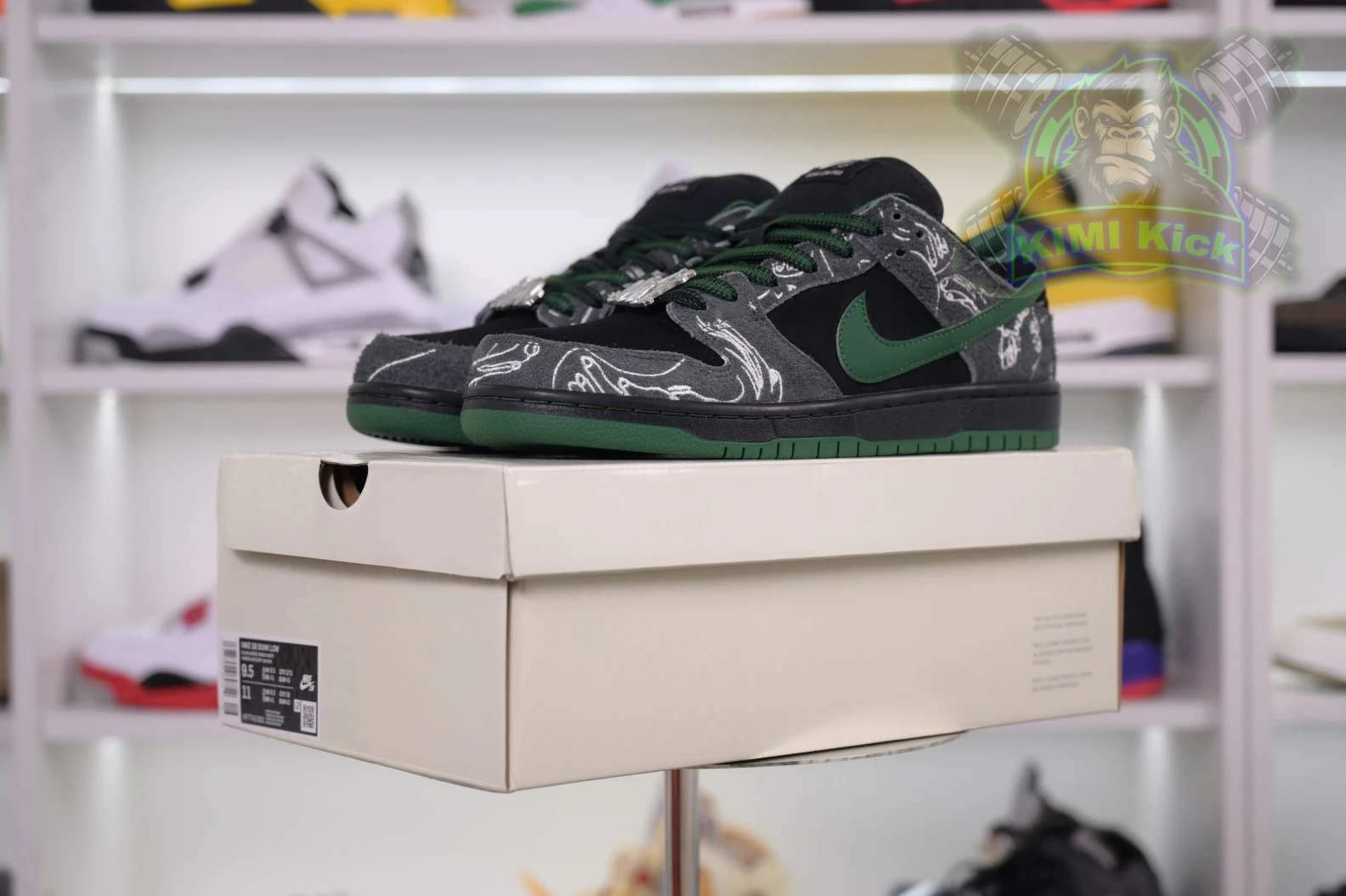 GoAnywhere Kimikick There Skateboards x Nike Dunk SB 3395