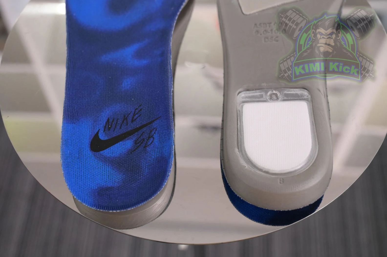GoAnywhere Kimikick There Skateboards x Nike Dunk SB 3395