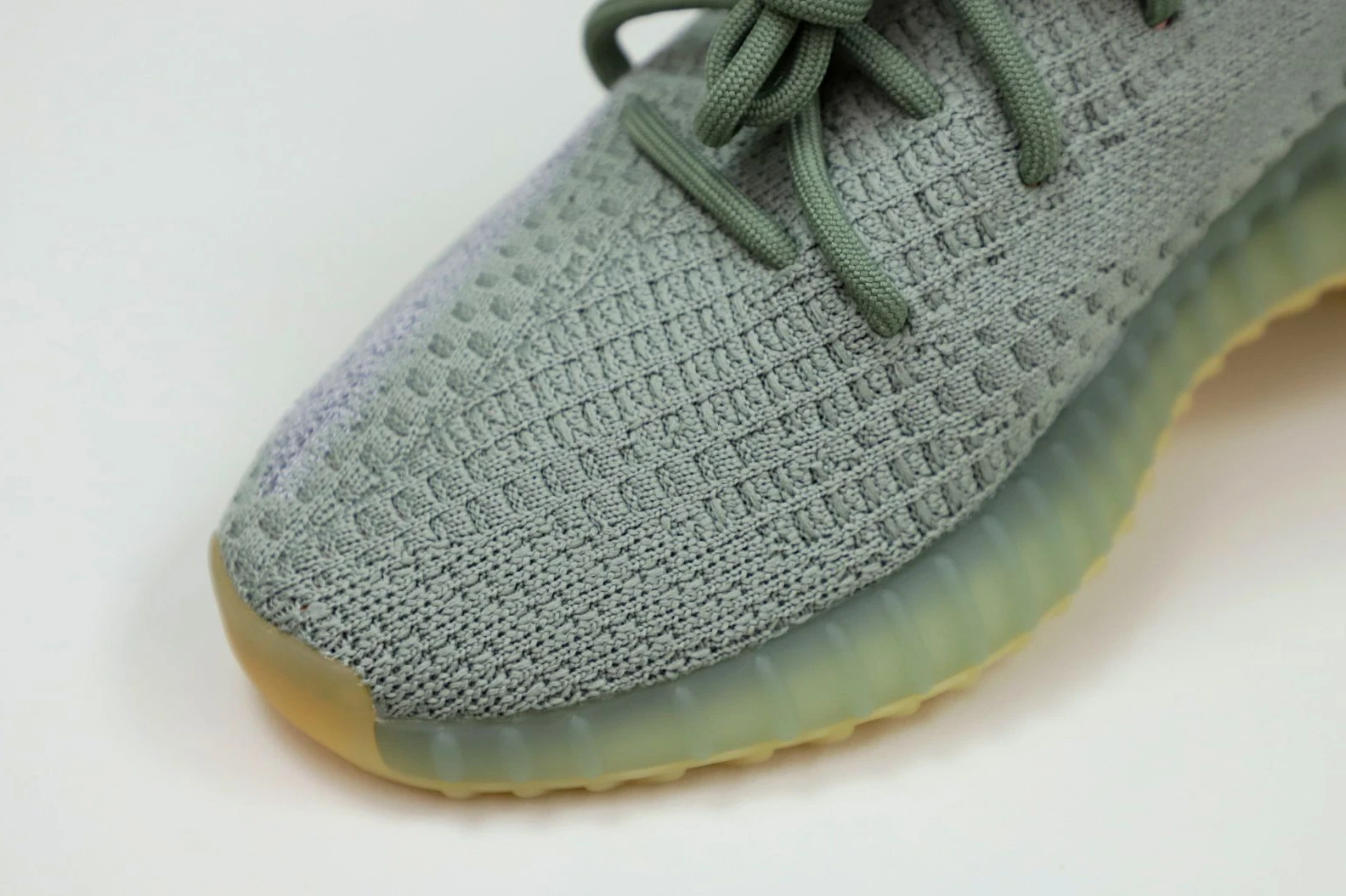 GoAnywhere Kimikick YEEZY BOOST 350 V2 'DESERT SAGE' 63
