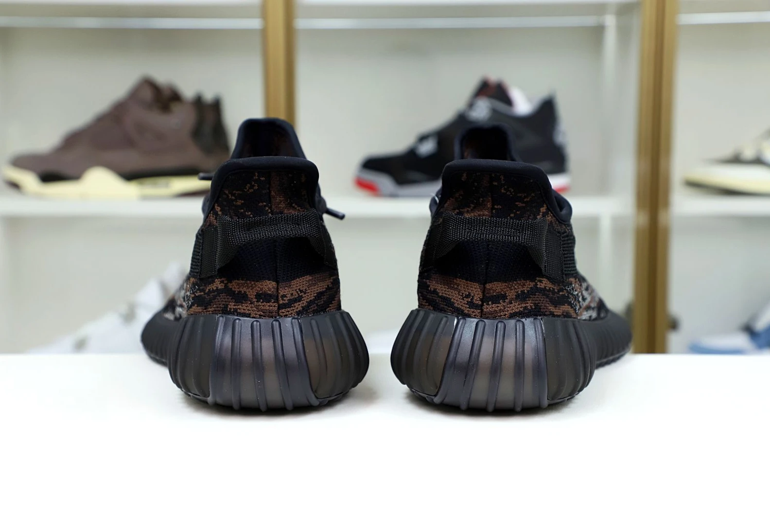 GoAnywhere Kimikick YEEZY BOOST 350 V2 MX ROCK 88