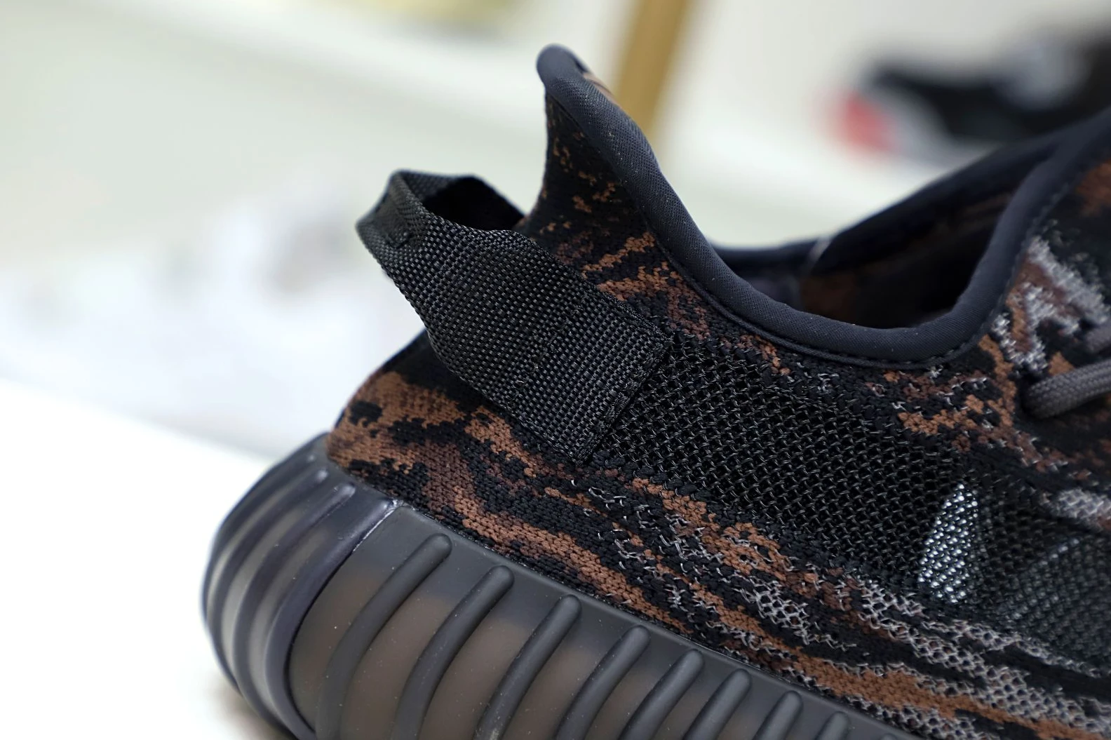 GoAnywhere Kimikick YEEZY BOOST 350 V2 MX ROCK 88