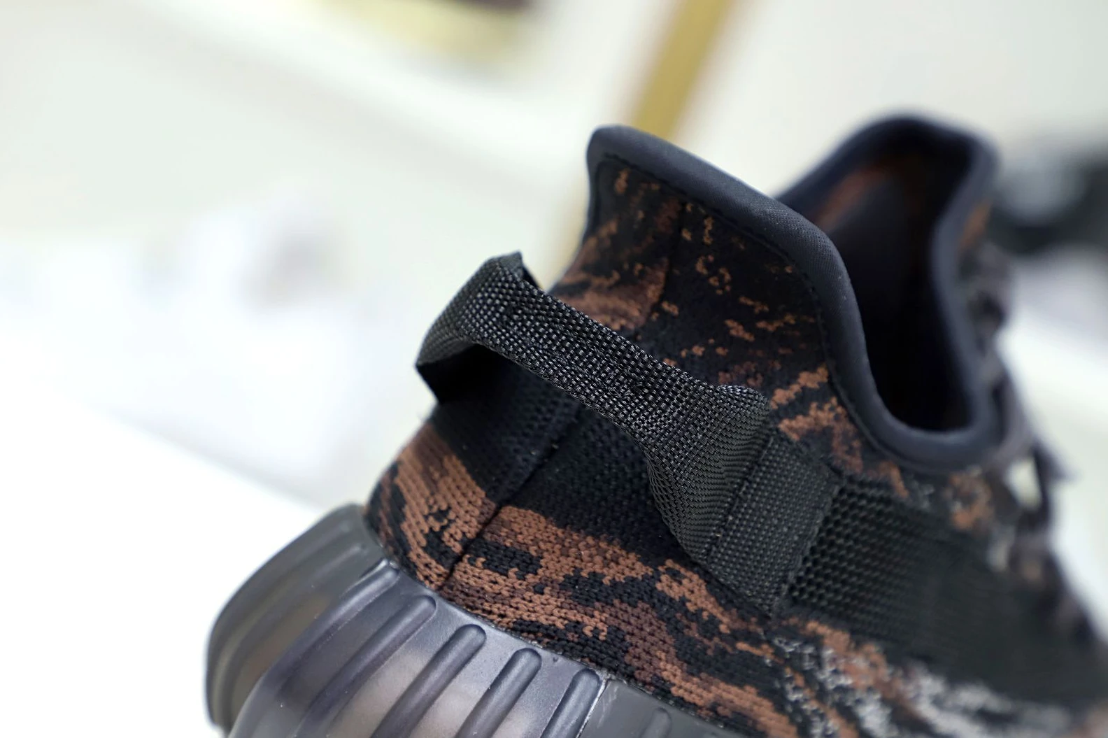 GoAnywhere Kimikick YEEZY BOOST 350 V2 MX ROCK 88