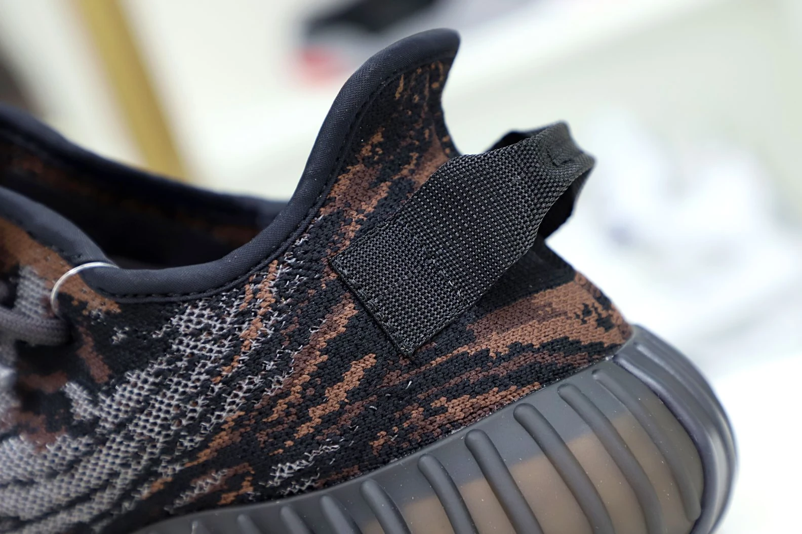 GoAnywhere Kimikick YEEZY BOOST 350 V2 MX ROCK 88