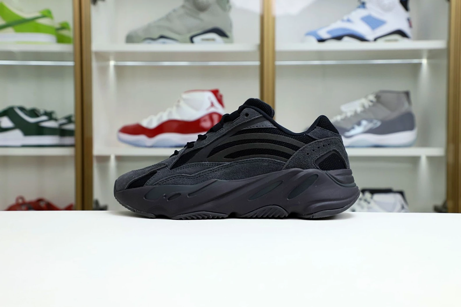 GoAnywhere Kimikick Yeezy Boost 700 V2 Vanta 46