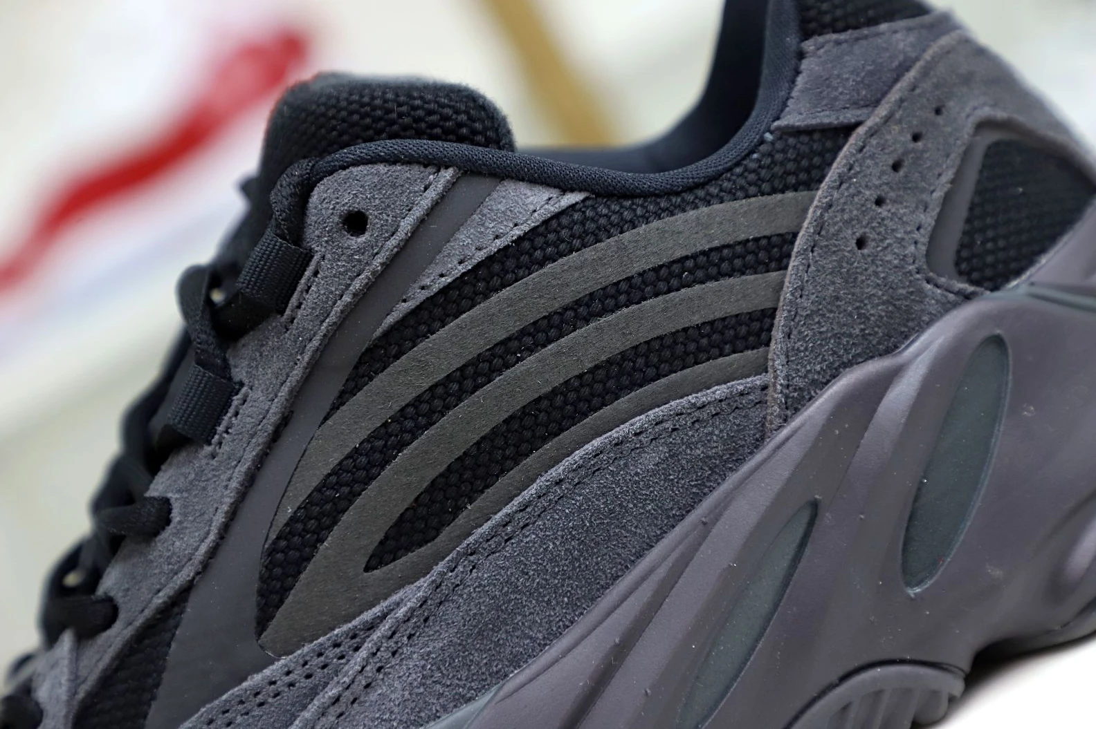 GoAnywhere Kimikick Yeezy Boost 700 V2 Vanta 46