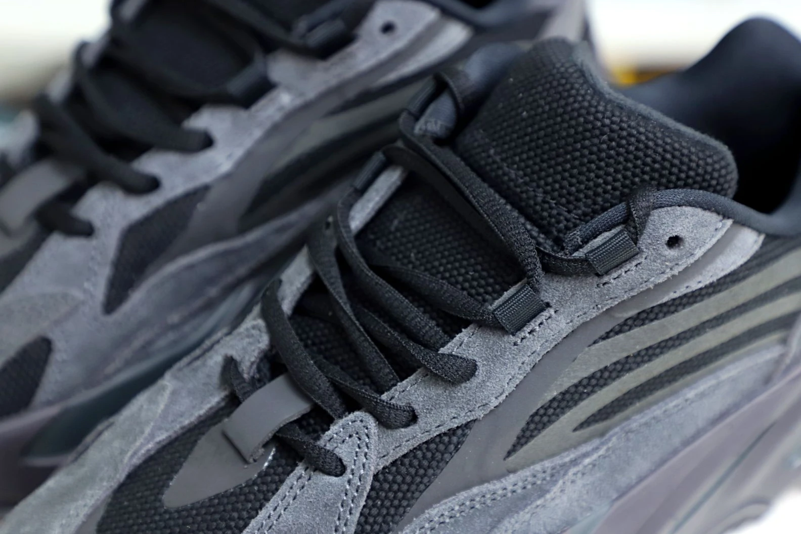 GoAnywhere Kimikick Yeezy Boost 700 V2 Vanta 46