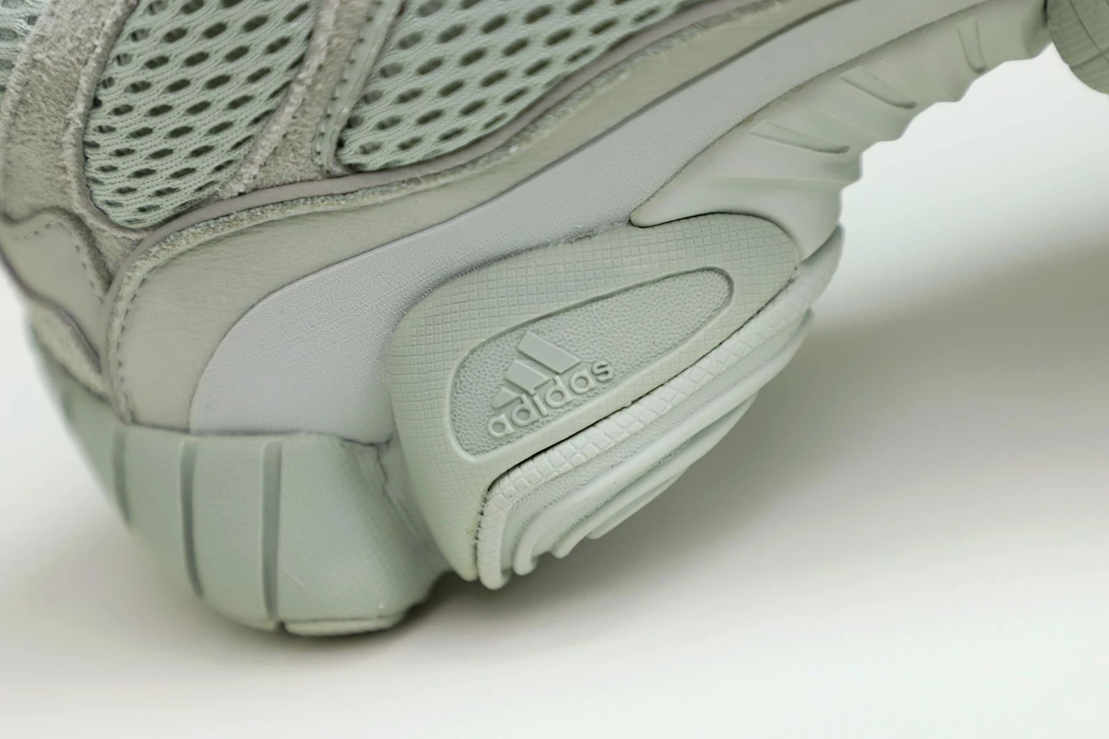 GoAnywhere Kimikick yeezy500 EE 22