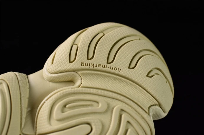 GoAnywhere ad*s yeezy 500 super moon yellow desert rat db 109