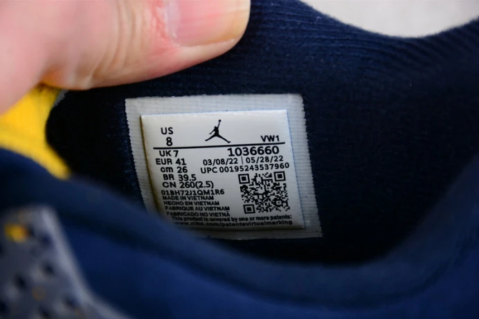 GoAnywhere air jordan 4 retro michigan (pe) aj4 1738