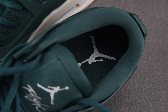 GoAnywhere air jordan 4 rm oxidized green wmns fq7940- 1470