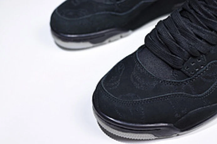 GoAnywhere nike air jordan 4 retro kaws black 930155- 1838