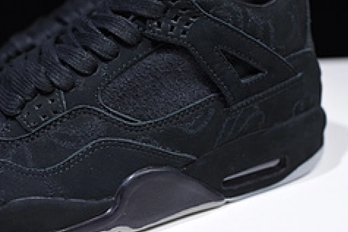 GoAnywhere nike air jordan 4 retro kaws black 930155- 1838