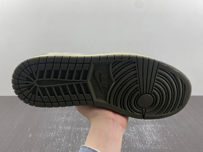 GoAnywhere travis scott x air jordan 1 low og “black olive” dm7866- 1368