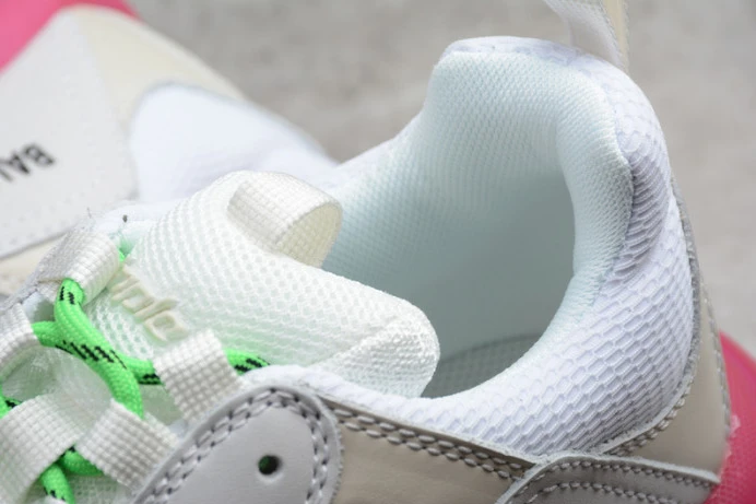 GoAnywhere triples trainer clear sole sneakers 2032