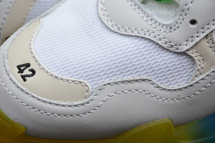 GoAnywhere triples trainer clear sole sneakers 2032