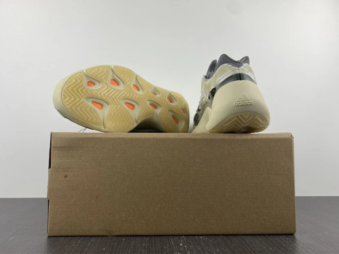 GoodFit Adidas Yeezy 700 V3 Fade Salt ID 360
