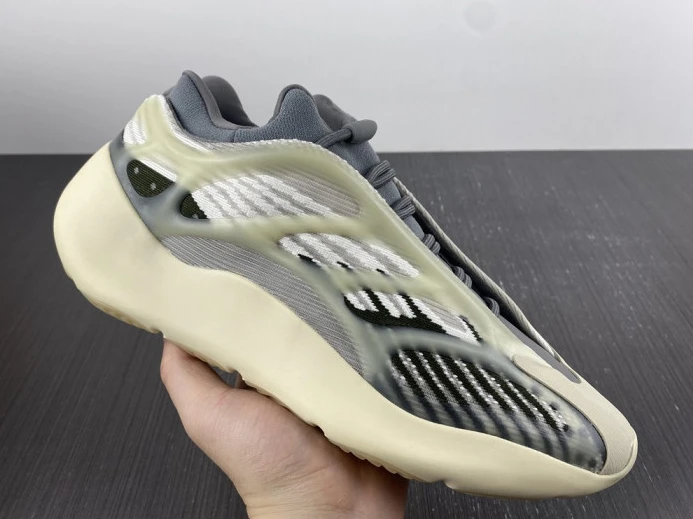 GoodFit Adidas Yeezy 700 V3 Fade Salt ID 360