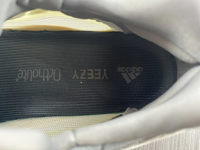 GoodFit Adidas Yeezy 700 V3 Fade Salt ID 360