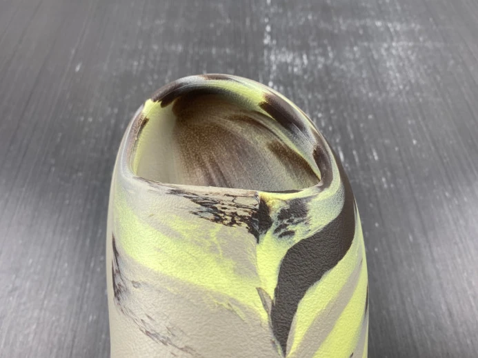 GoodFit Adidas Yeezy Slide FZ 384
