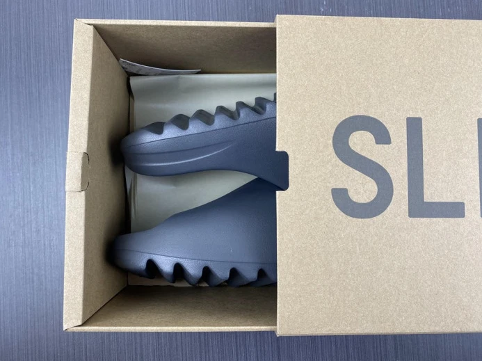 GoodFit Adidas Yeezy Slide Onyx HQ 406