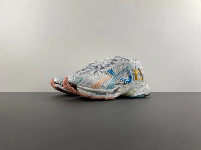 GoodFit BLCG RUNNER SNEAKER 772774 W3RNY 2403