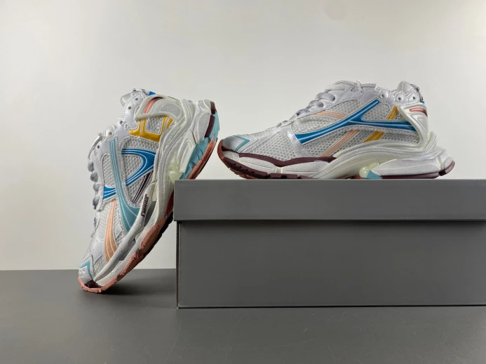 GoodFit BLCG RUNNER SNEAKER 772774 W3RNY 2403