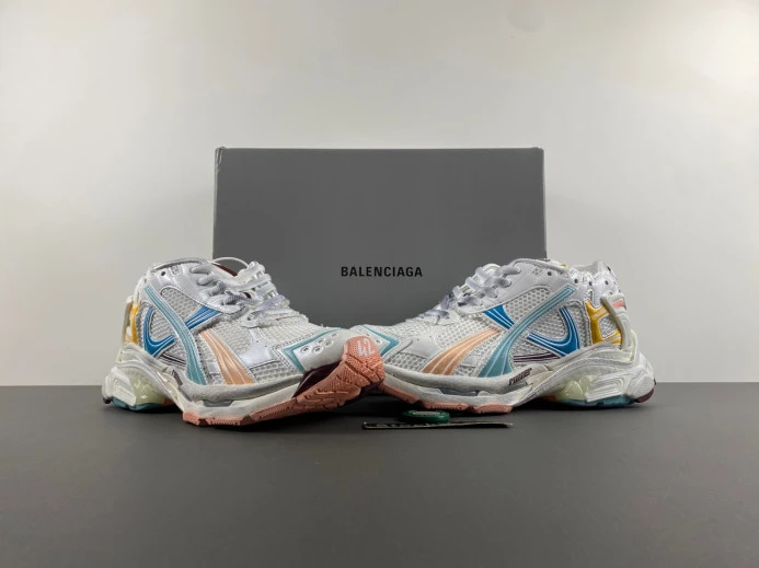 GoodFit BLCG RUNNER SNEAKER 772774 W3RNY 2403