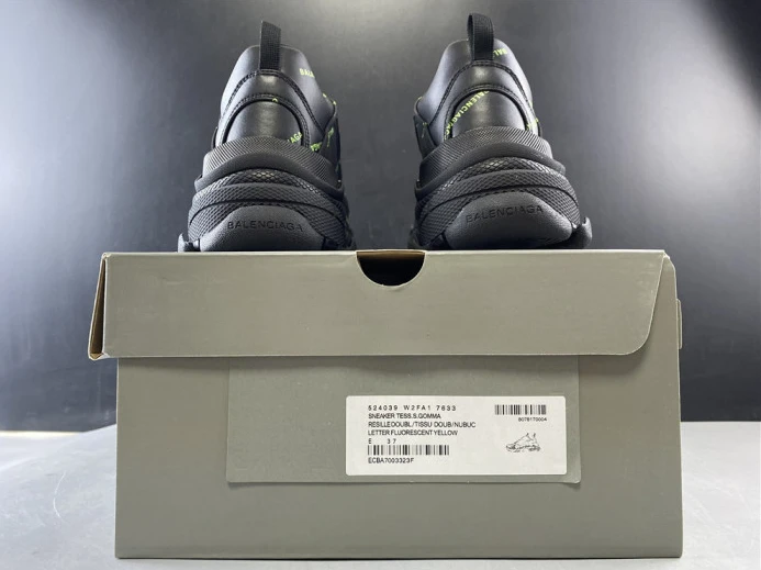 GoodFit BLCG SNEAKER TRIPLE.S.GOMMA BLACK 524039 W2FA1 2521